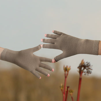 Compression Gloves for Arthritis and Lymphedema
