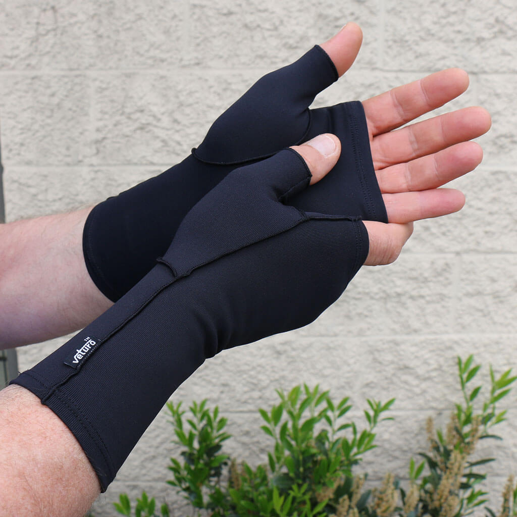 Infrared Fingerless Mitten Gloves - Hand & Wrist Support - Gloves for Therapy by Veturo